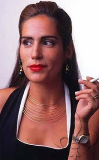 Glória-Pires-década-de-90-Mulher-Singular-